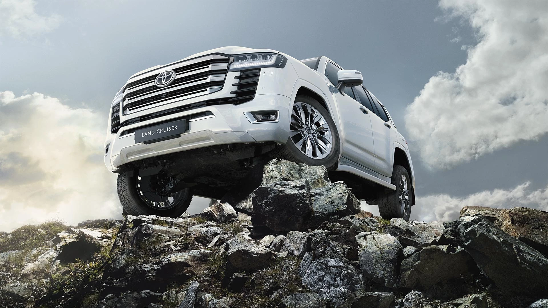 LC300_moniteur multi terrain